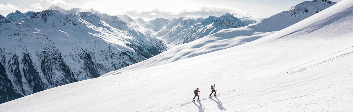 01-01-华采概况-集团简介_15.jpg 01-01-华采概况-集团简介_15.jpg